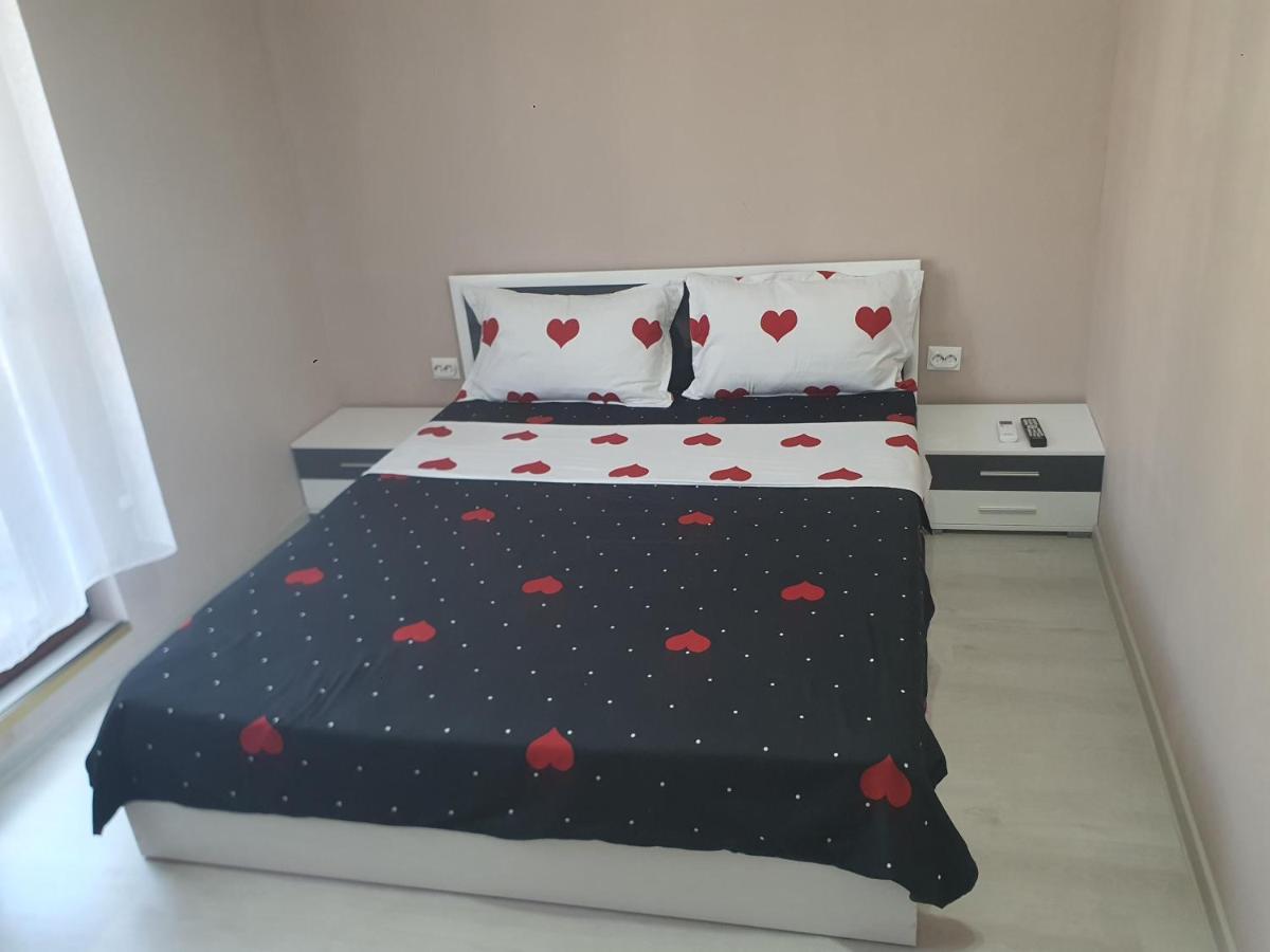 Casa Simionov Lägenhet Băile Herculane Exteriör bild